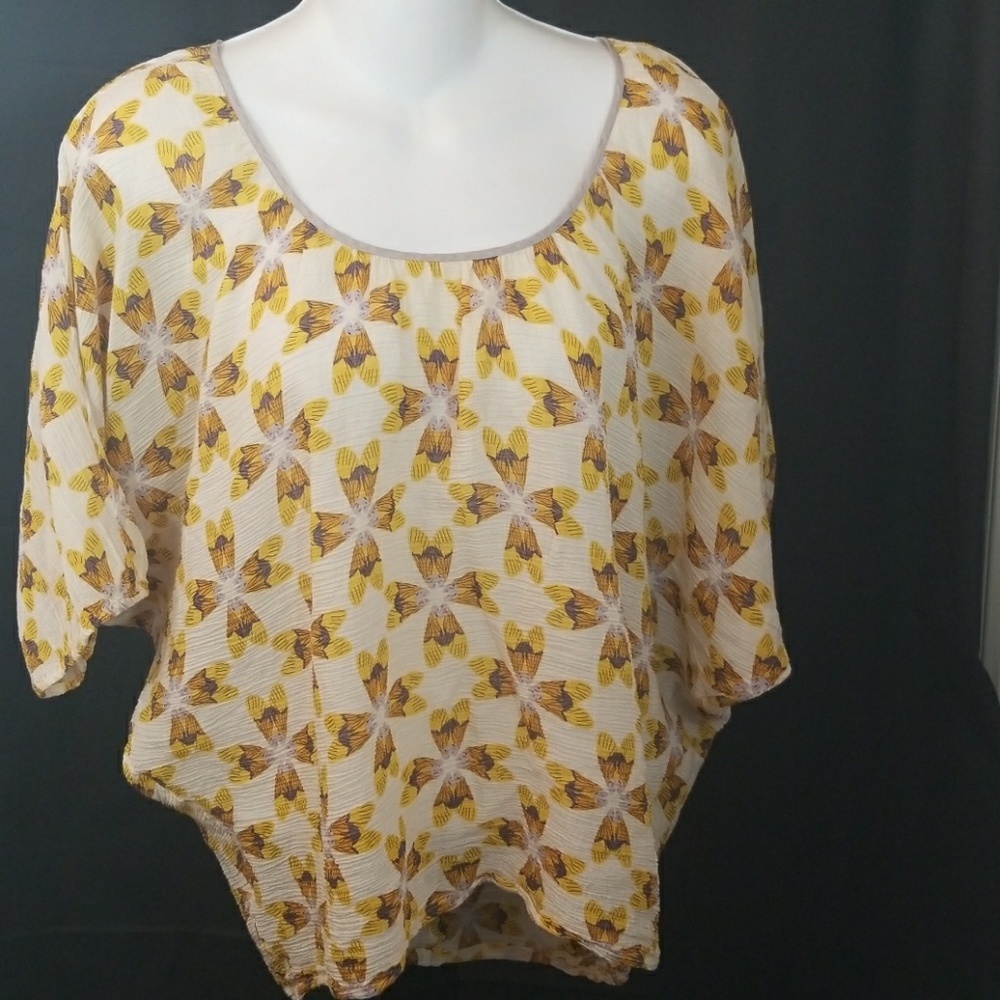 Odille 3/4 Sleeve Gorgeous Light Blouse Sz Xs
